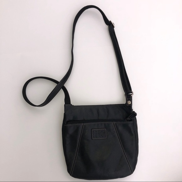 Fossil Handbags - Fossil leather crossbody classic bag